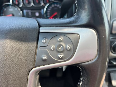 Used 2018 GMC Sierra 1500 SLT AWD/4WD image 18