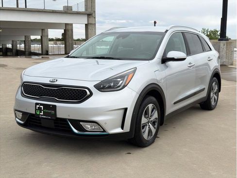 Used 2019 Kia Niro EX Premium FWD image 3