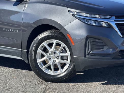 Used 2022 Chevrolet Equinox LS w/ LS Convenience Package image 21