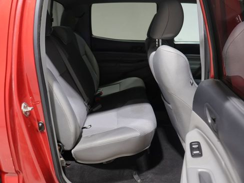 Used 2014 Toyota Tacoma PreRunner w/ TRD Sport Package RWD image 20