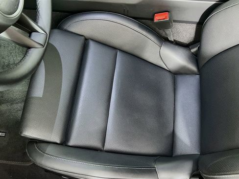 Certified 2024 Porsche 911 Carrera image 22