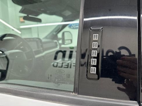 Used 2024 Ford F250 XLT image 21