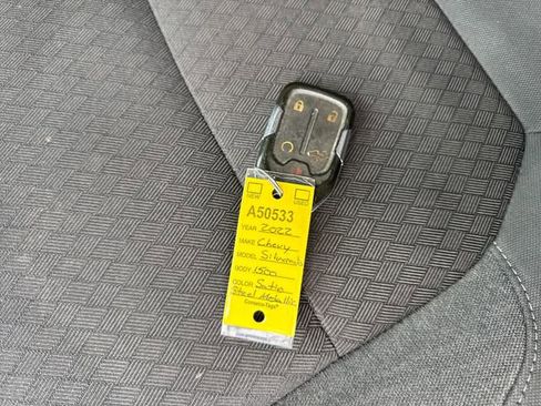 Used 2022 Chevrolet Silverado 1500 RST image 32