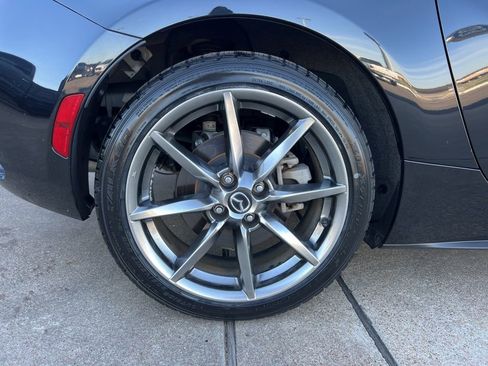 Used 2022 MAZDA MX-5 Miata RF Grand Touring image 13