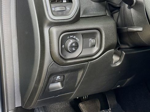 New 2026 RAM 1500 Express AWD/4WD image 10
