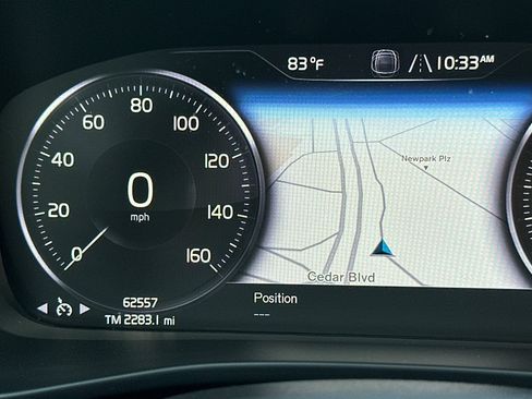 Used 2019 Volvo XC40 T5 R-Design AWD/4WD image 27