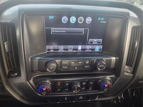 Used 2018 Chevrolet Silverado 1500 LT w/ Texas Edition image 16