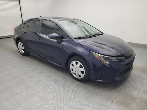 Used 2021 Toyota Corolla LE FWD image 11