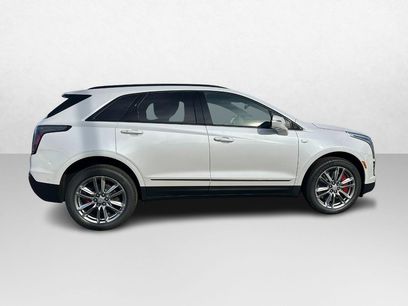 New 2026 Cadillac XT5 Sportv w/ LPO, Floor Liner Package
