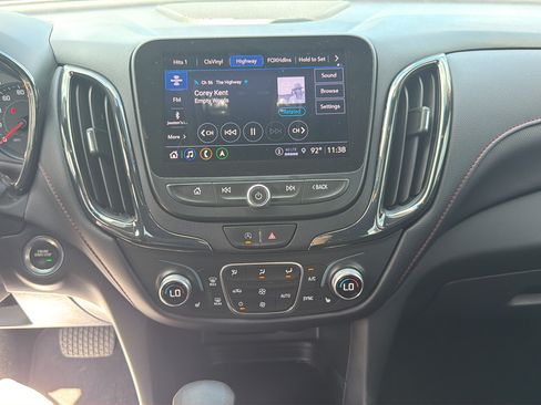 Used 2022 Chevrolet Equinox RS w/ RS Leather Package FWD image 39