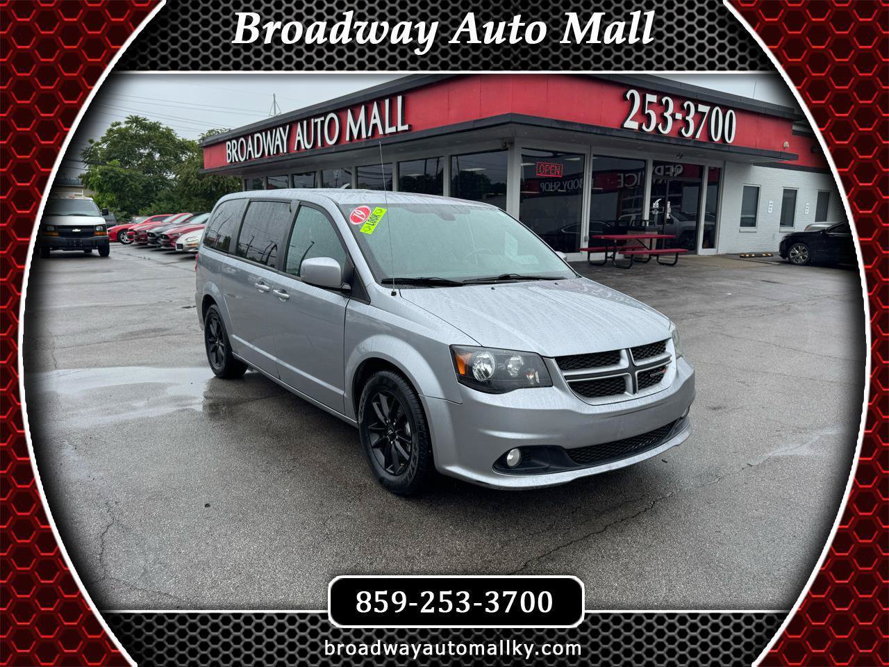 Used 2019 Dodge Grand Caravan GT FWD image 1
