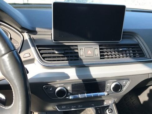 Used 2018 Audi SQ5 Prestige image 5