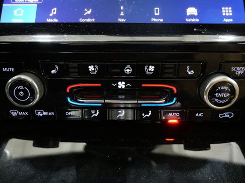 Used 2022 Jeep Grand Cherokee Summit w/ Adv Protech Group IV image 21