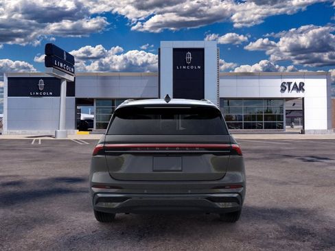 New 2026 Lincoln Nautilus Black Label w/ Jet Appearance Package AWD/4WD image 5