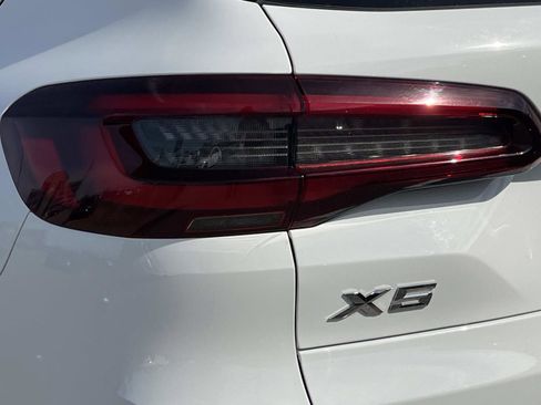 Used 2023 BMW X5 xDrive45e w/ Executive Package image 9