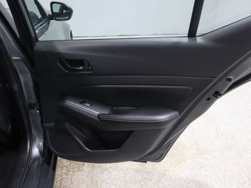 Used 2024 Nissan Altima 2.5 SV image 21