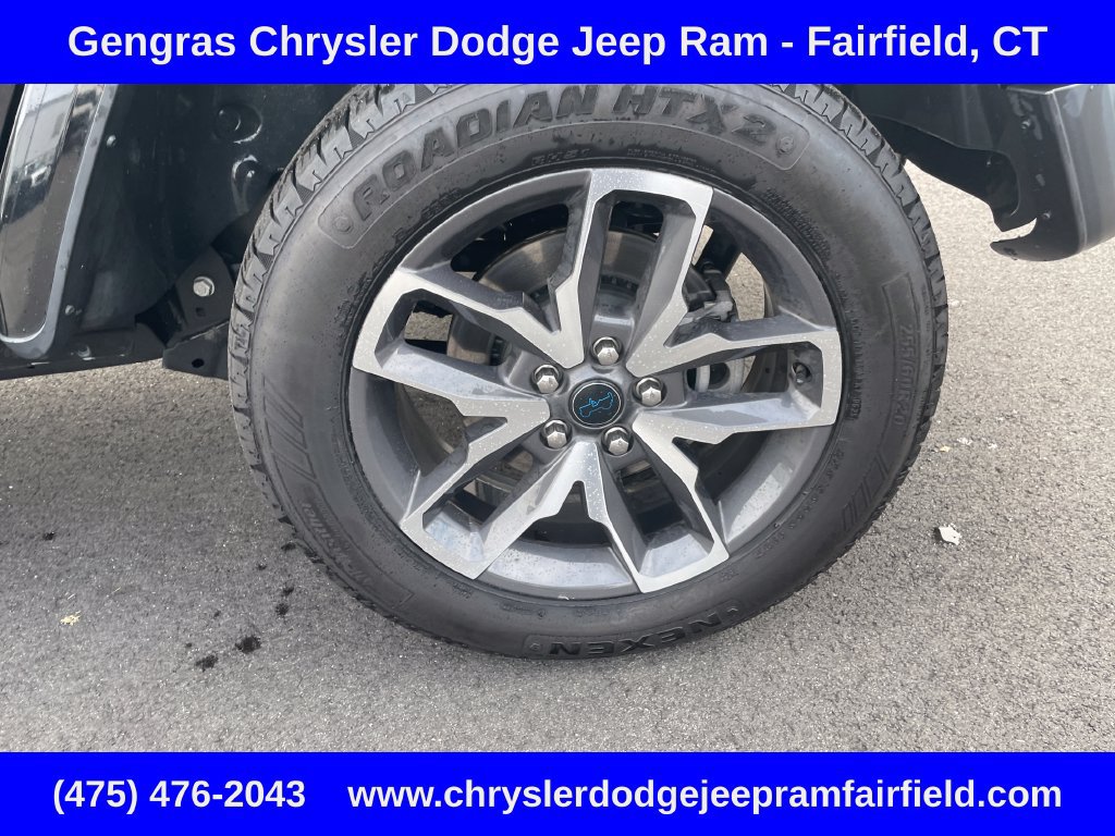 Used 2024 Jeep Wrangler Unlimited w/ Convenience Group AWD/4WD image 12