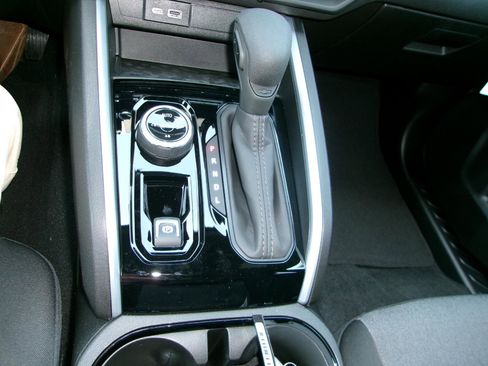 New 2026 Chevrolet Colorado Trail Boss AWD/4WD image 17