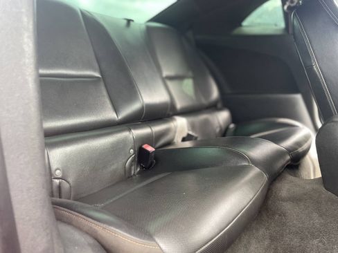 Used 2010 Chevrolet Camaro SS RWD image 21