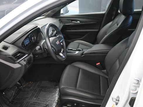 Used 2024 Cadillac CT4 Luxury image 15