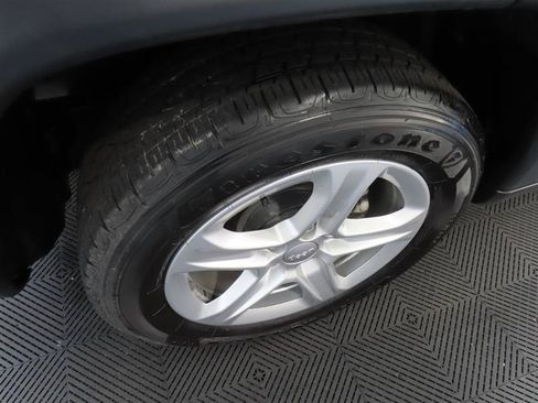 Used 2023 Jeep Compass Sport AWD/4WD image 8