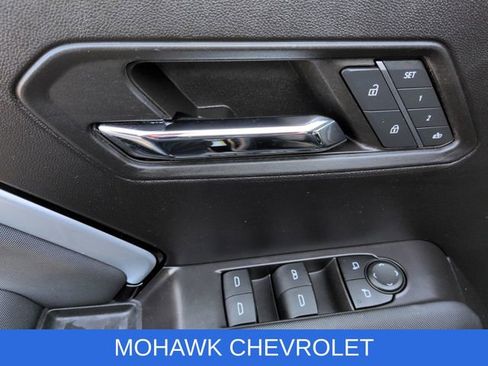 Certified 2024 Chevrolet Colorado Z71 w/ LPO, Dark Essentials Package AWD/4WD image 24