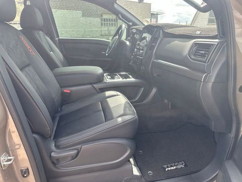 Used 2021 Nissan Titan PRO-4X AWD/4WD image 13