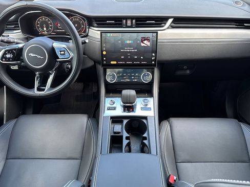 Used 2026 Jaguar F-PACE R-Dynamic S AWD/4WD image 13