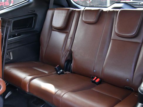 Used 2022 Subaru Ascent Touring image 41