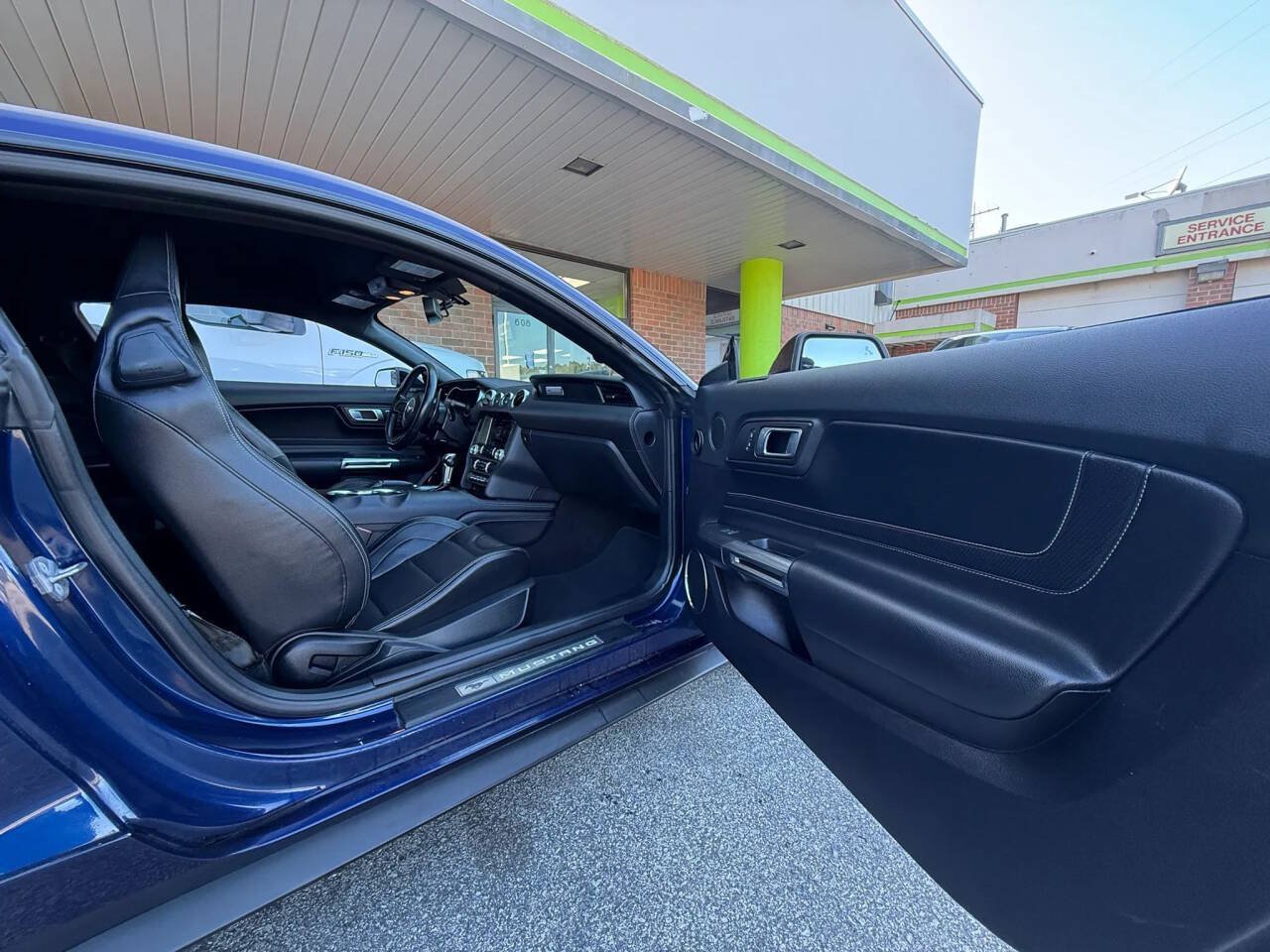 Used 2019 Ford Mustang Premium w/ Ecoboost Performance Package RWD image 29