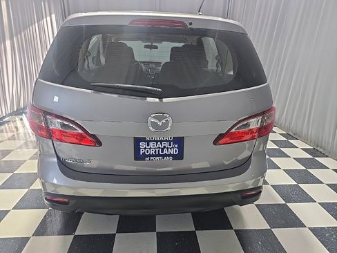 Used 2013 MAZDA MAZDA5 Sport image 10