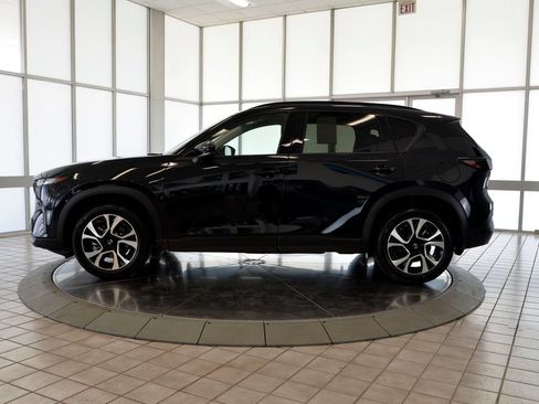 Certified 2026 MAZDA CX-5 Preferred AWD/4WD image 5
