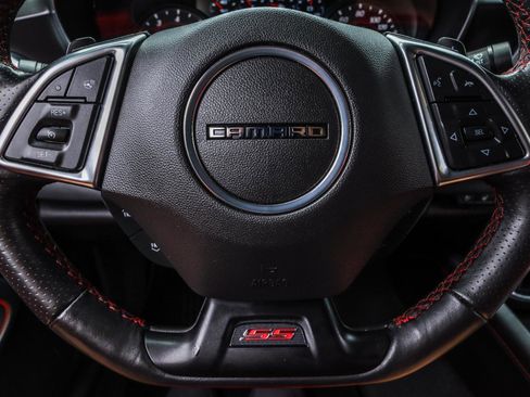Used 2016 Chevrolet Camaro SS RWD image 17