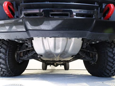 Used 2025 GMC Sierra 2500 AT4X image 47