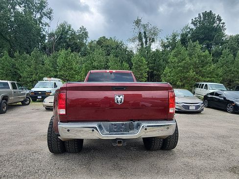 Used 2016 RAM 3500 Tradesman w/ Chrome Appearance Group AWD/4WD image 4