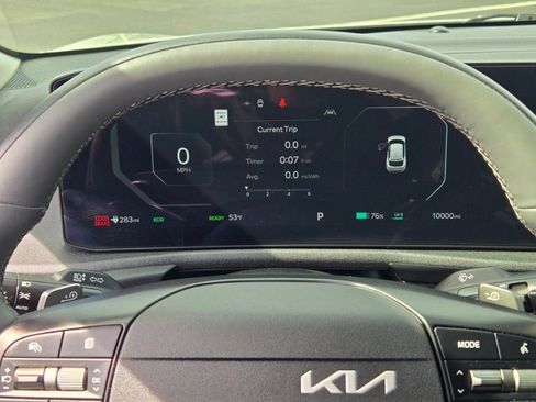 Used 2025 Kia EV6 Light AWD/4WD image 35