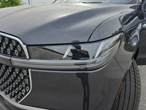 New 2025 Lincoln Navigator L Reserve image 31