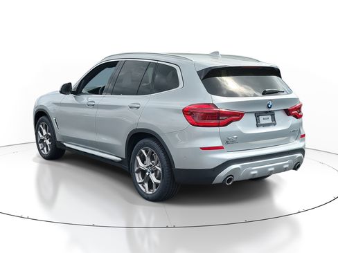 Used 2021 BMW X3 sDrive30i w/ Premium Package image 4