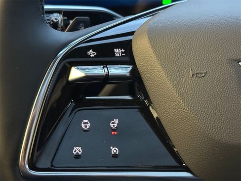 New 2026 Cadillac Lyriq Sport image 33