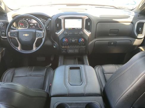 Used 2020 Chevrolet Silverado 1500 High Country w/ Technology Package AWD/4WD image 15