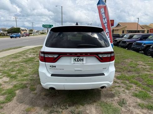 Used 2023 Dodge Durango GT RWD image 6