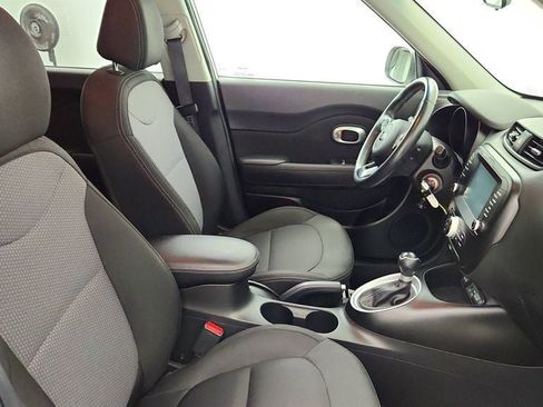 Used 2019 Kia Soul + FWD image 45