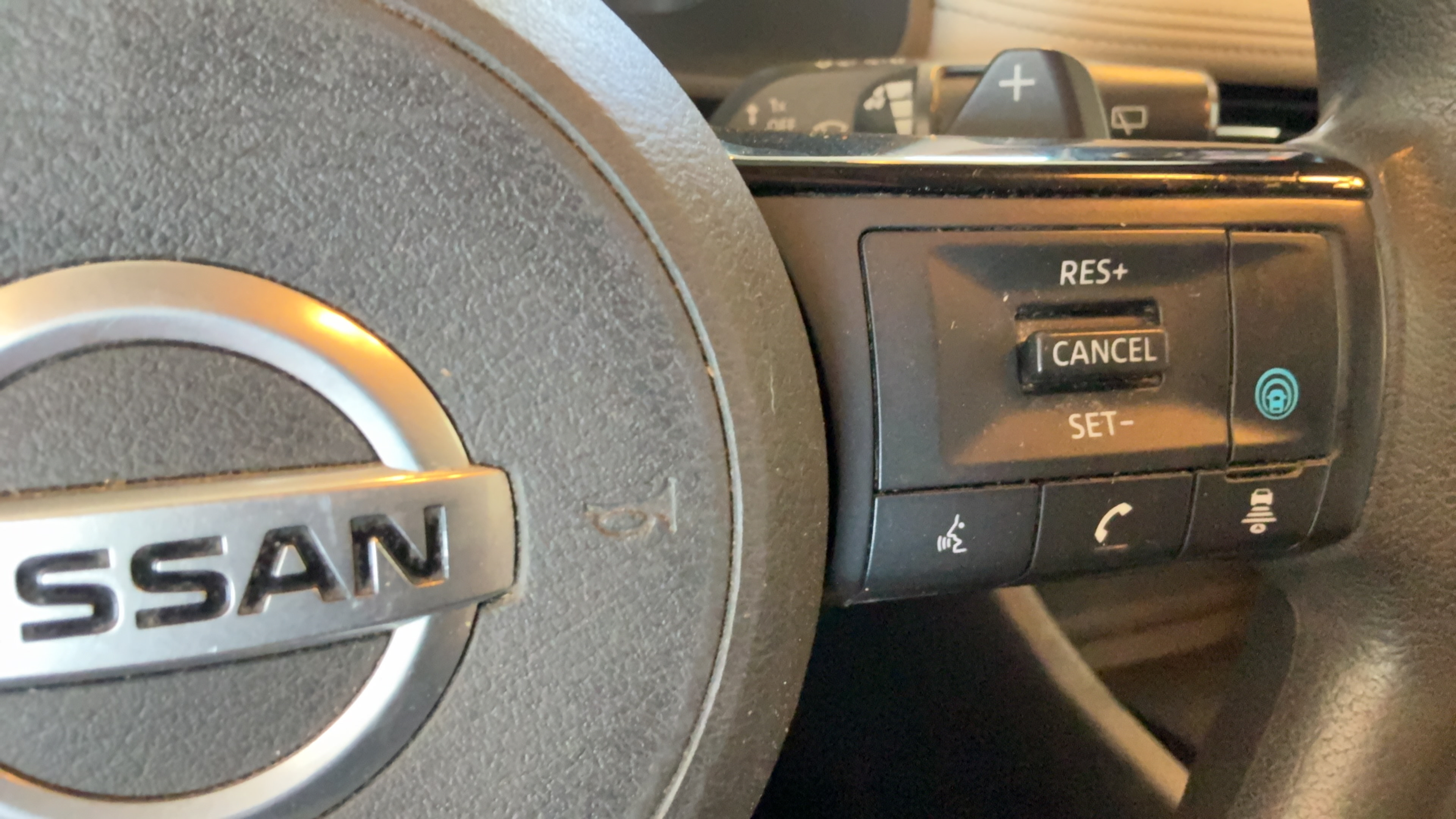 Used 2021 Nissan Rogue SV AWD/4WD image 15