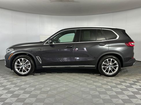 Used 2023 BMW X5 xDrive40i w/ Parking Assistance Package AWD/4WD image 4