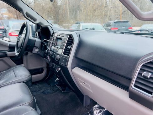 Used 2015 Ford F150 XLT w/ Trailer Tow Package image 18