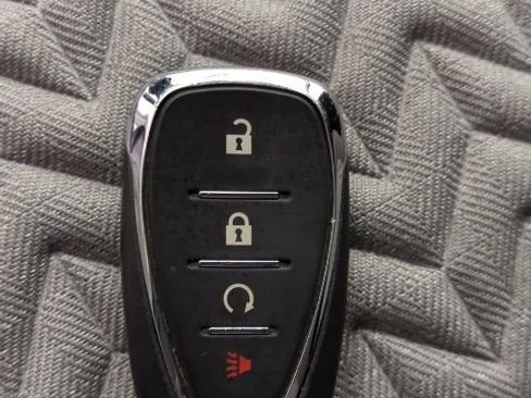 Used 2024 Chevrolet Equinox LS w/ LS Convenience Package image 27