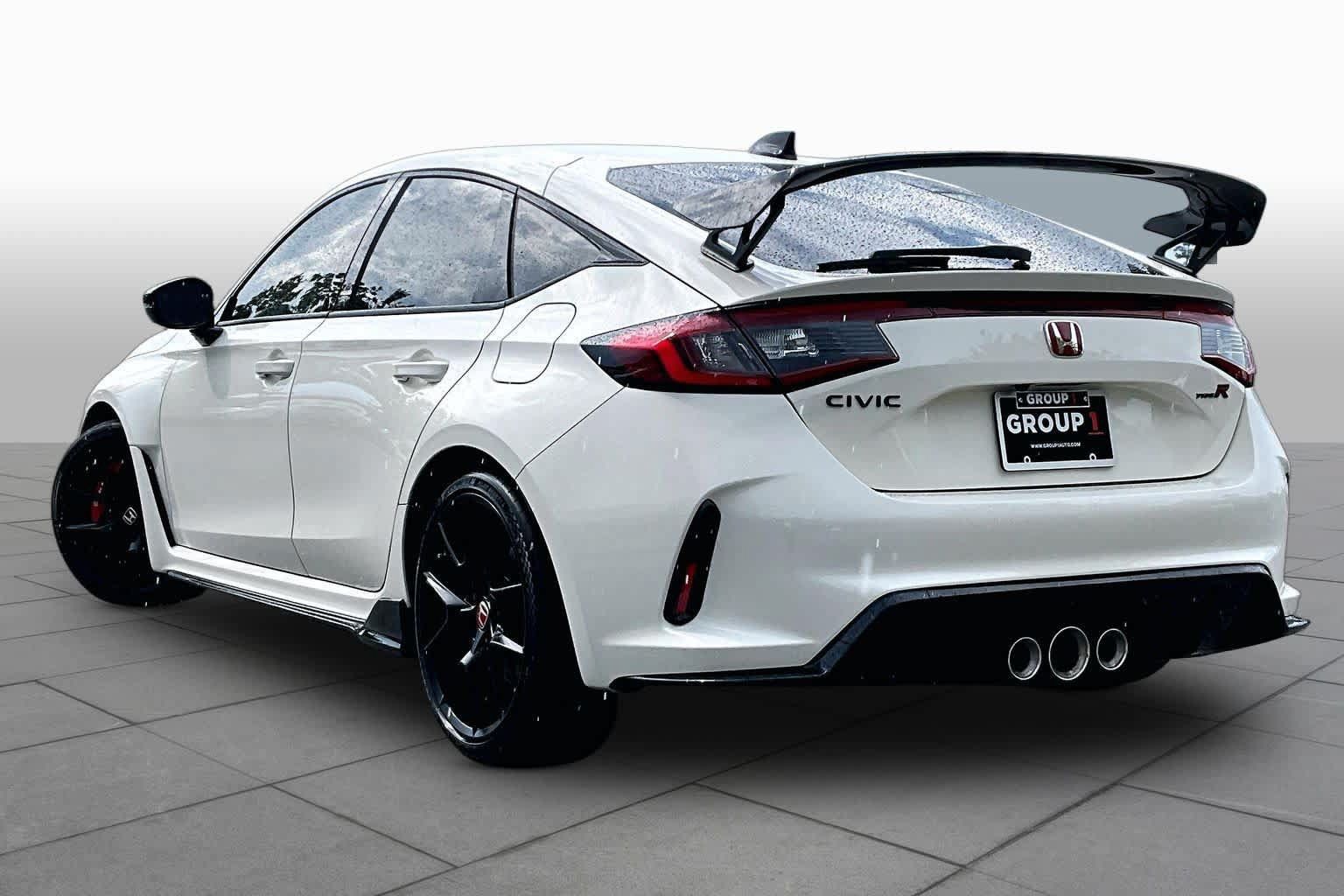 Used 2025 Honda Civic Type R image 11