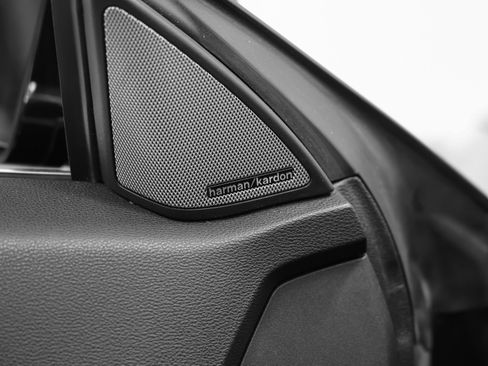 Used 2010 Mercedes-Benz E 550 Coupe image 43