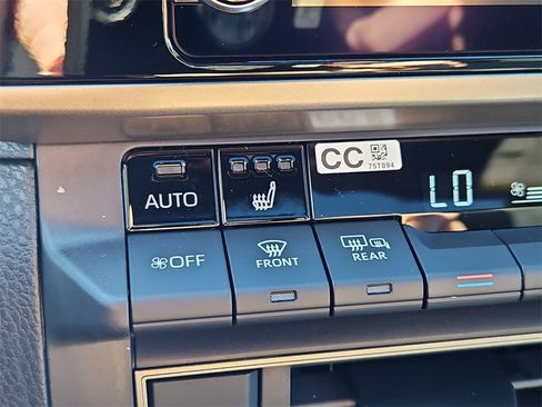 New 2026 Toyota Camry Hybrid image 12