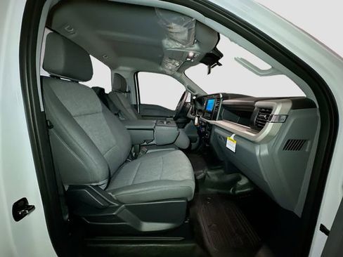 New 2026 Ford F250 XL w/ XL Chrome Package image 26